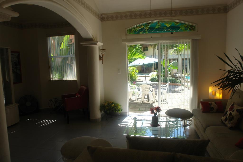 Residencia Los Encantos Cancún Buitenkant foto