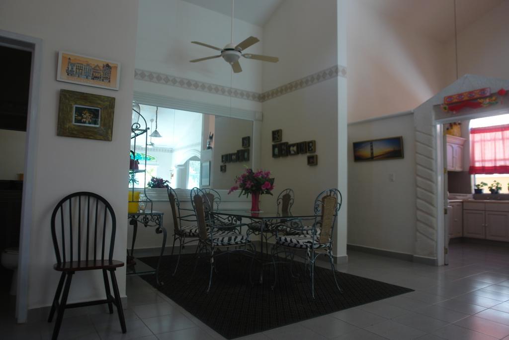 Residencia Los Encantos Cancún Buitenkant foto