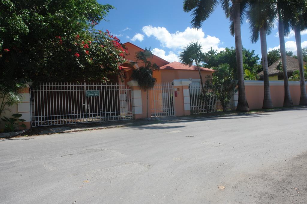 Residencia Los Encantos Cancún Buitenkant foto