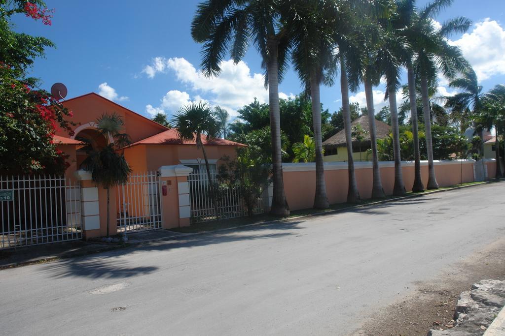 Residencia Los Encantos Cancún Buitenkant foto